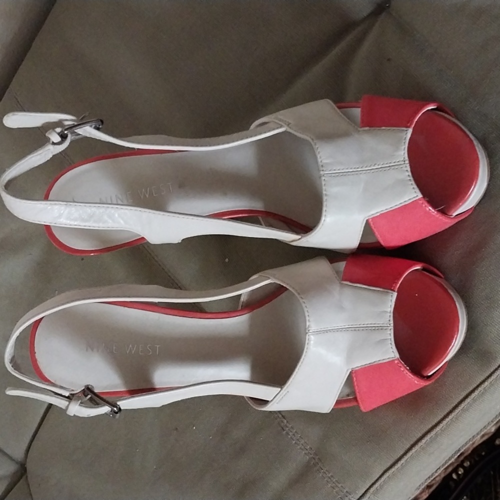 Nine West orange and nude color heels